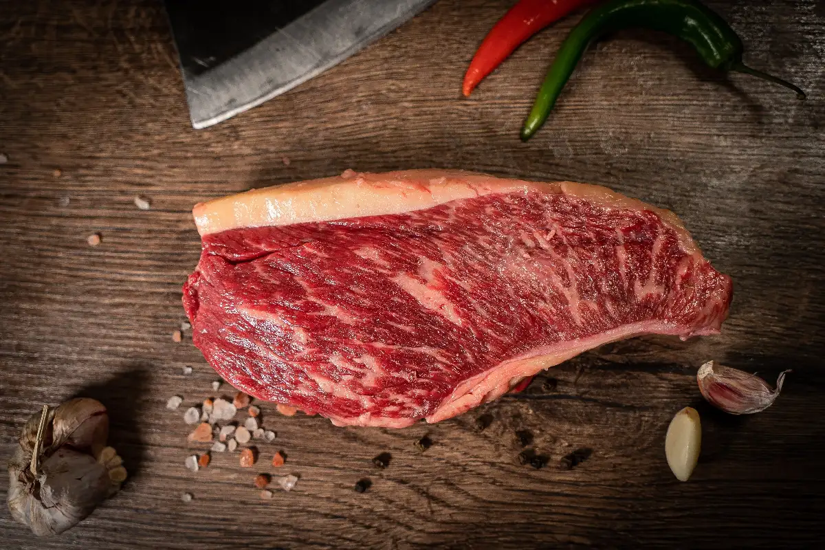 Fricassé d'onglet à l'échalotte
