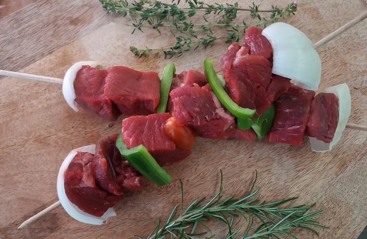 Brochette de bœuf 200g (24.9€ le kilo)